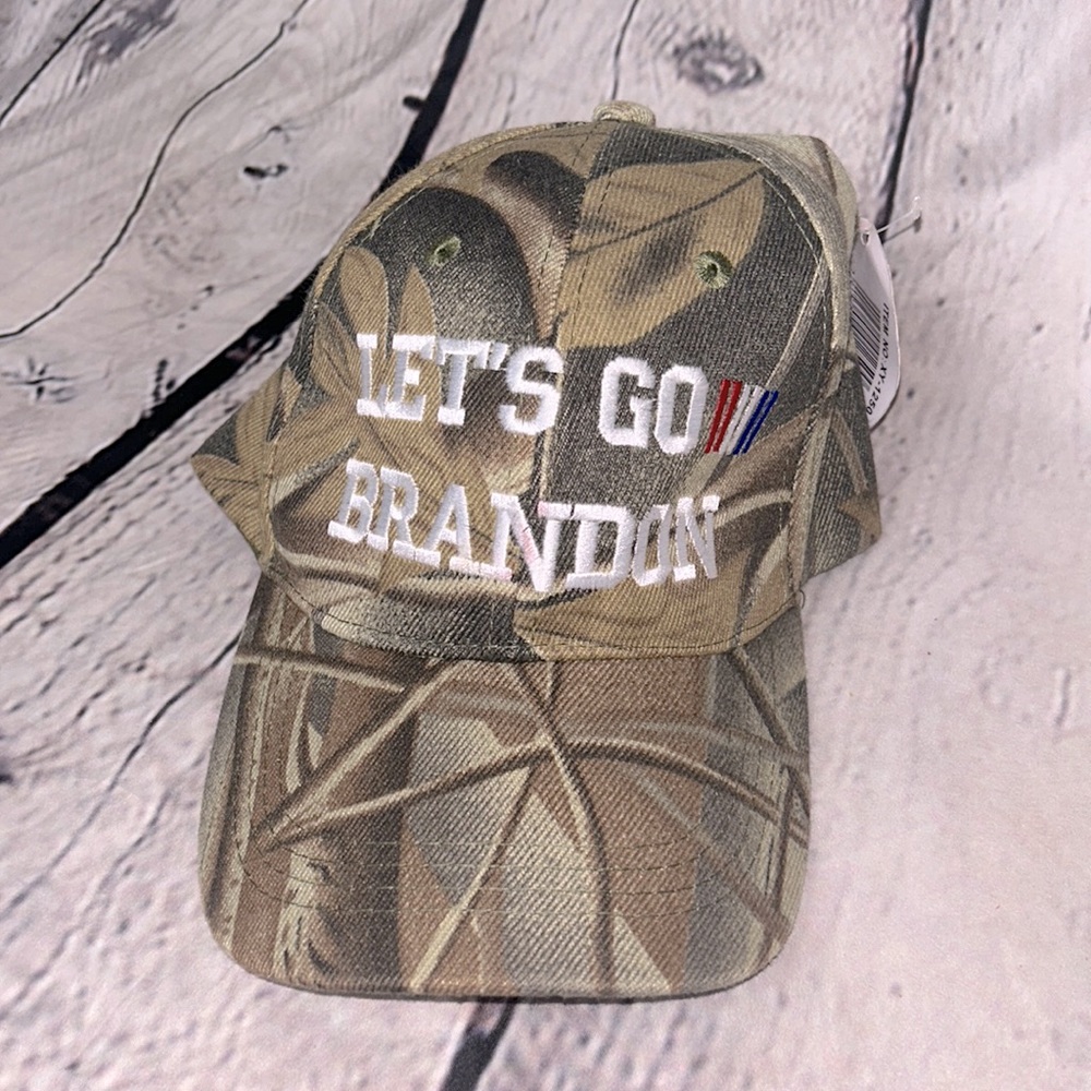 Let’s Go Brandon Men’s Green Camouflage Baseball Cap Brand New W/Tags